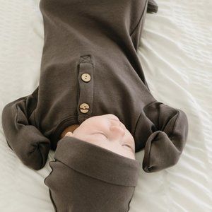 Little One Shop - Midnight Knotted Gown (Charcoal Baby Gown with Hat) - 3M